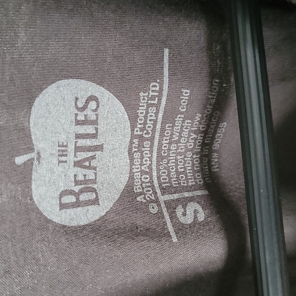 Beatles T-Shirt Men's Size XL Short Sleeve Brown 2010 Apple Corps 100% C… - Picture 4 of 5